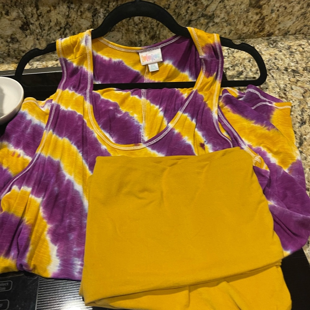 LuLaRoe sets. Size Large. Can separate